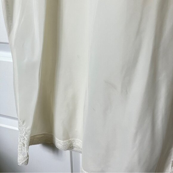Vintage Barbizon Camiflirt Tafredda Lace White Slip - Picture 7 of 9